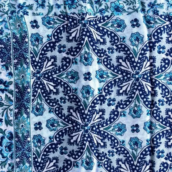 Vera Bradley scarf NWOT - Picture 6 of 6